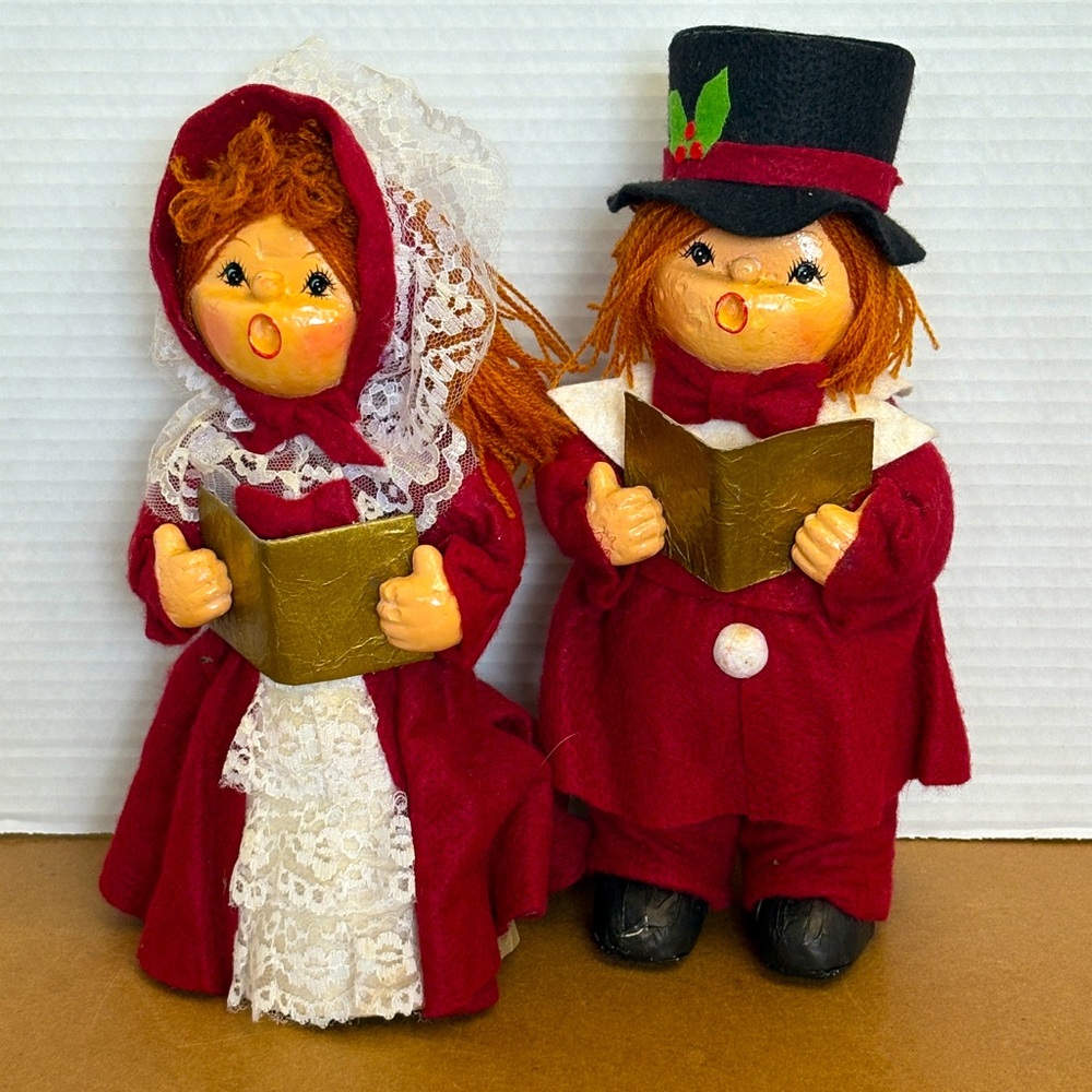 Vintage Christmas Paper Mache Fabric Dickens Carolers Man Woman Lot 2 Taiwan 12”